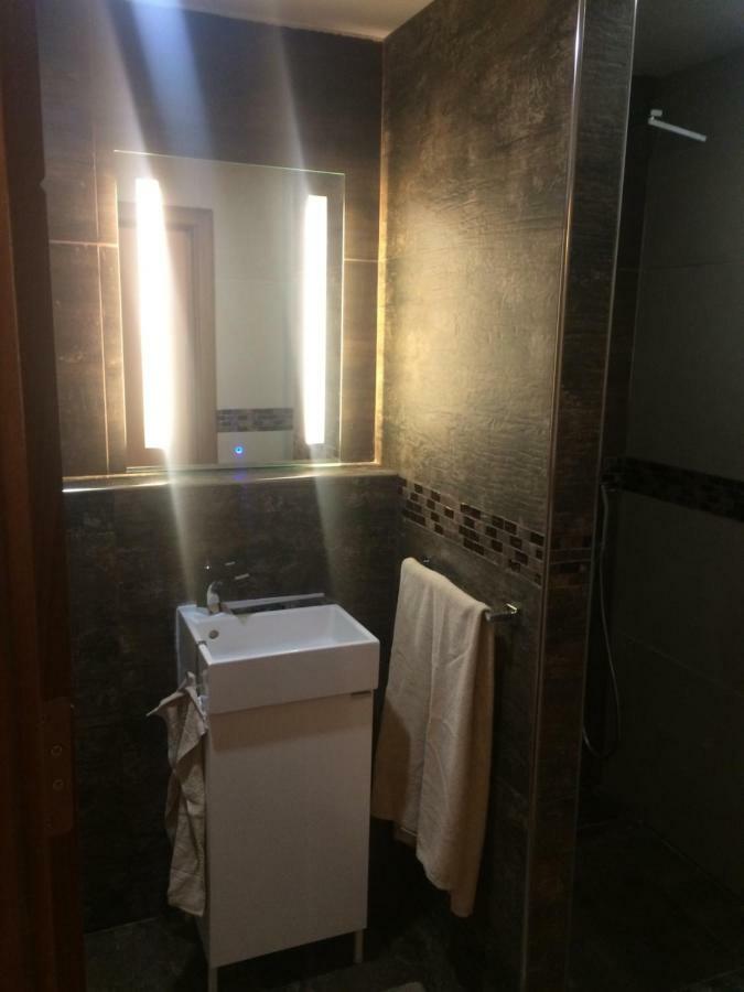 Higlander Apartments Mellieħa Eksteriør billede