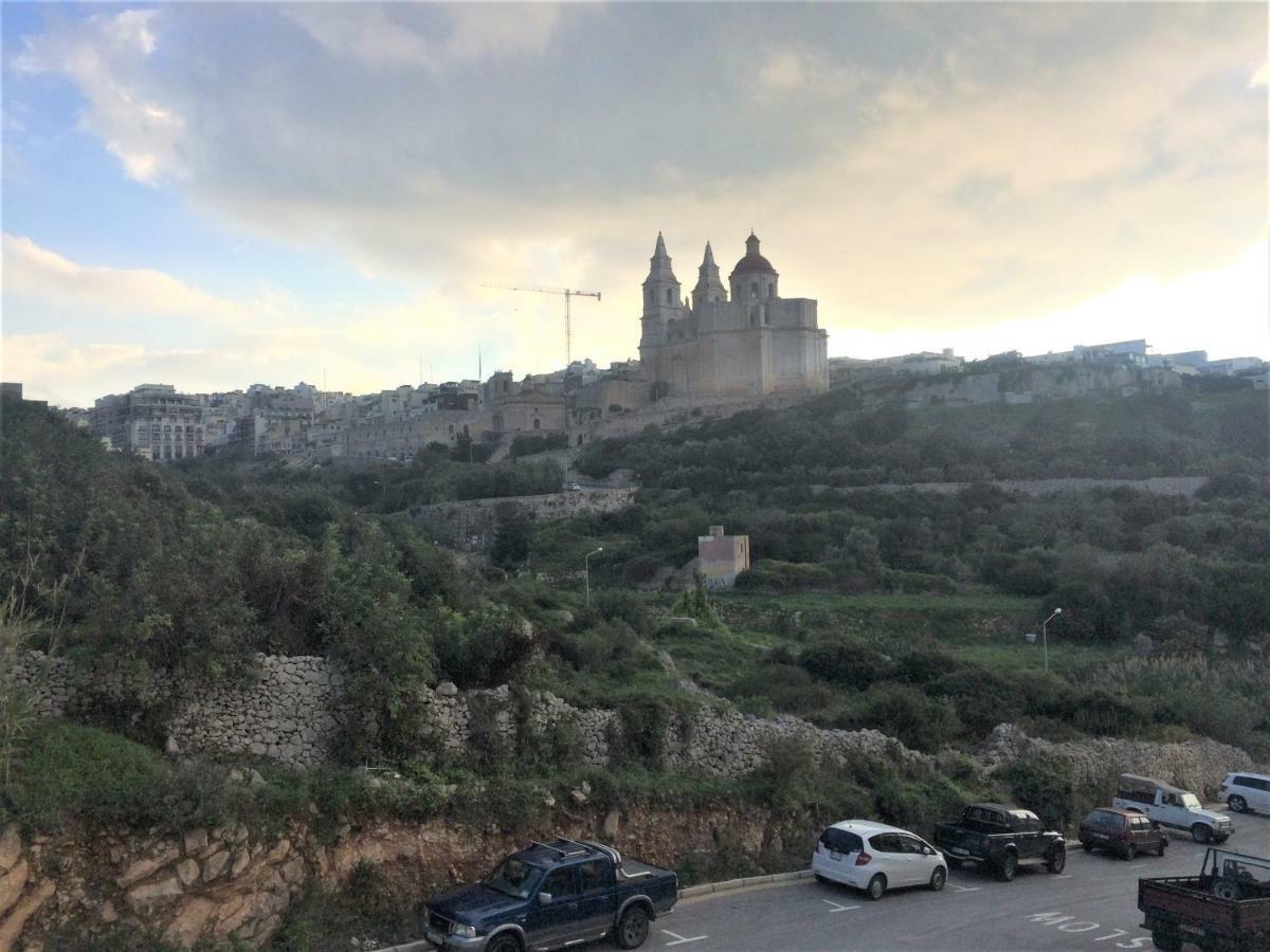 Higlander Apartments Mellieħa Eksteriør billede